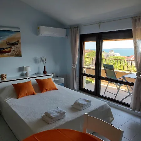 Studio Senso Di Mare Lägenhet